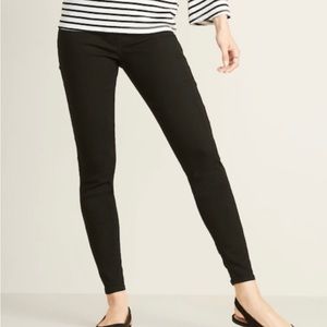 Old Navy women’s black mid-rise Rockstar jeggings sz 14 short